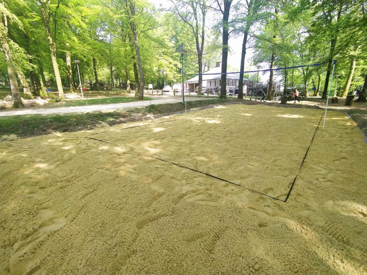 L'étape en forêt Villa Saint-Sever-Calvados Exterior foto